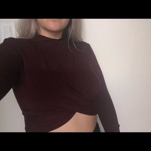 Cropped long sleeve top